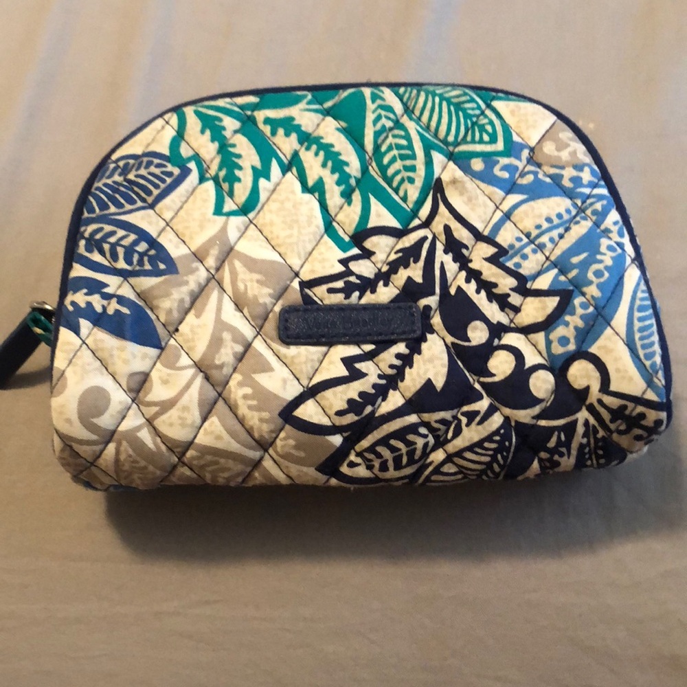 Vera Bradley pouch